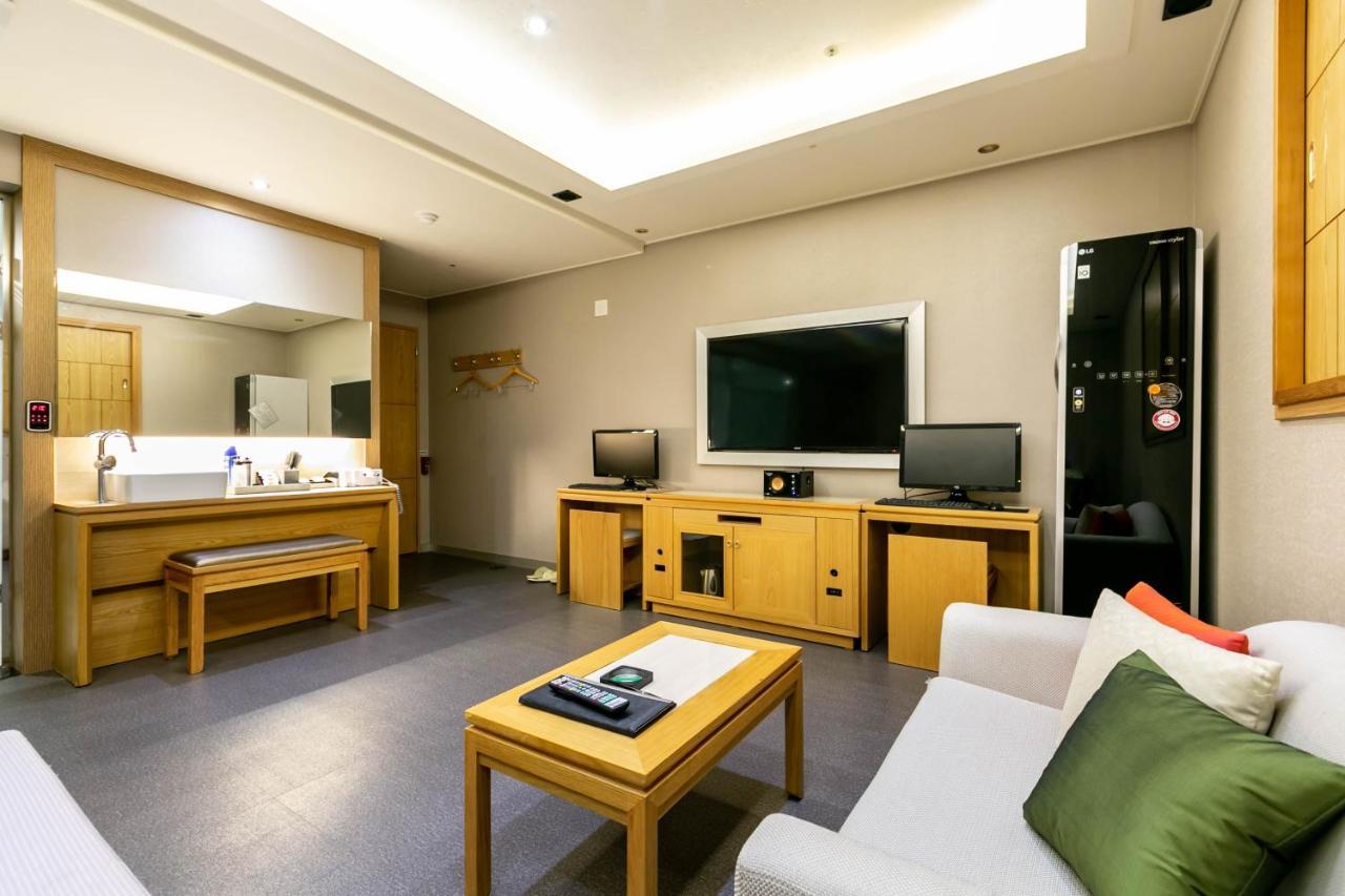 Seomyeon Ib Hotel Pusan Exteriér fotografie